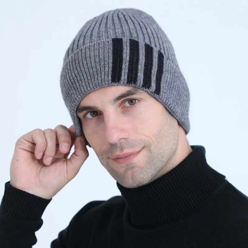 

Fashion Men's Caps New Velvet Knitted Pullover Hat Autumn and Winter Bonnets for Women Wool Line Warm Cycling Ear Protector Hats
