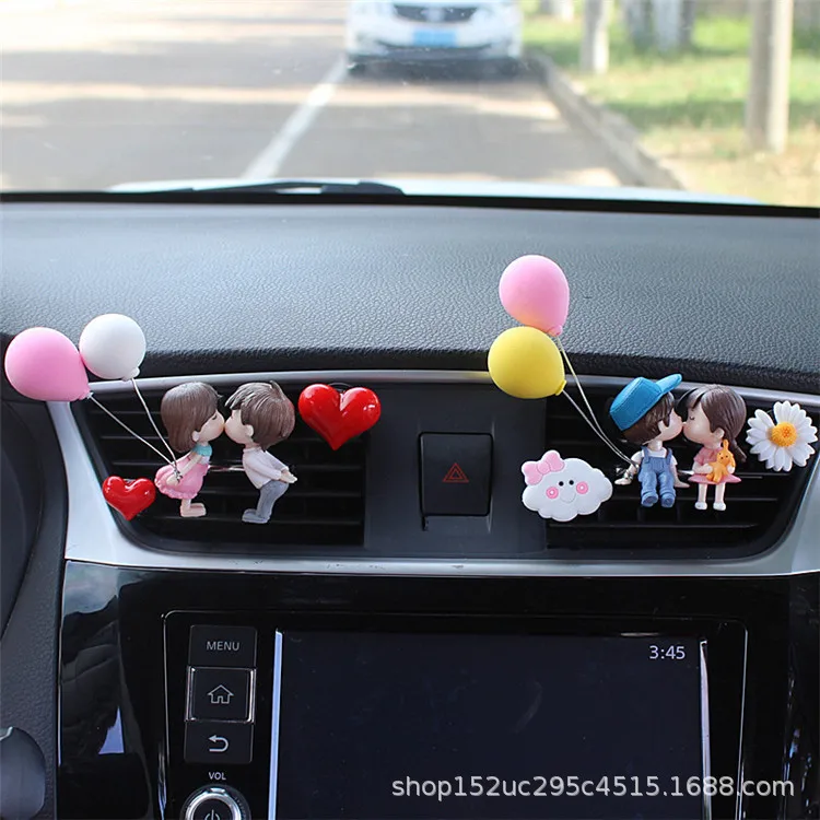 

Car Air outlet clip Decoration Cute Cartoon Couples Figure Balloon couple doll Ornament Auto Interior Dashboard Accessories Girl