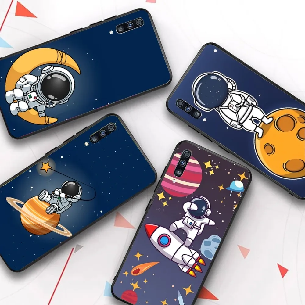 

Cute Astronaut Hand Lanyard Phone Case For Samsung A 10 11 12 13 20 21 22 30 31 32 40 51 52 53 70 71 72 73 91 13 shell