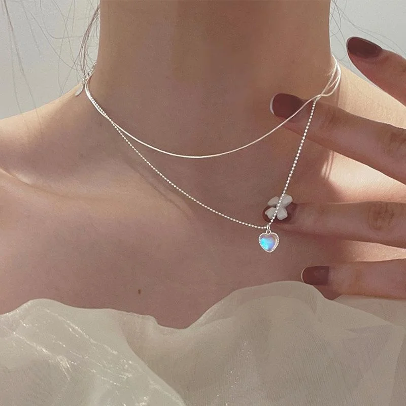 

Double-layer Love Moonlight Stone Necklace New Women Sweet Gradient Gem Heart-shaped Clavicle Chain Snake Bone Chain