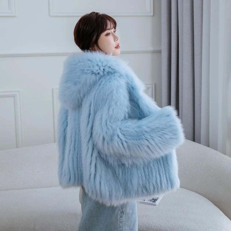 Рисунок 4 - Женское плотное теплое меховое пальто