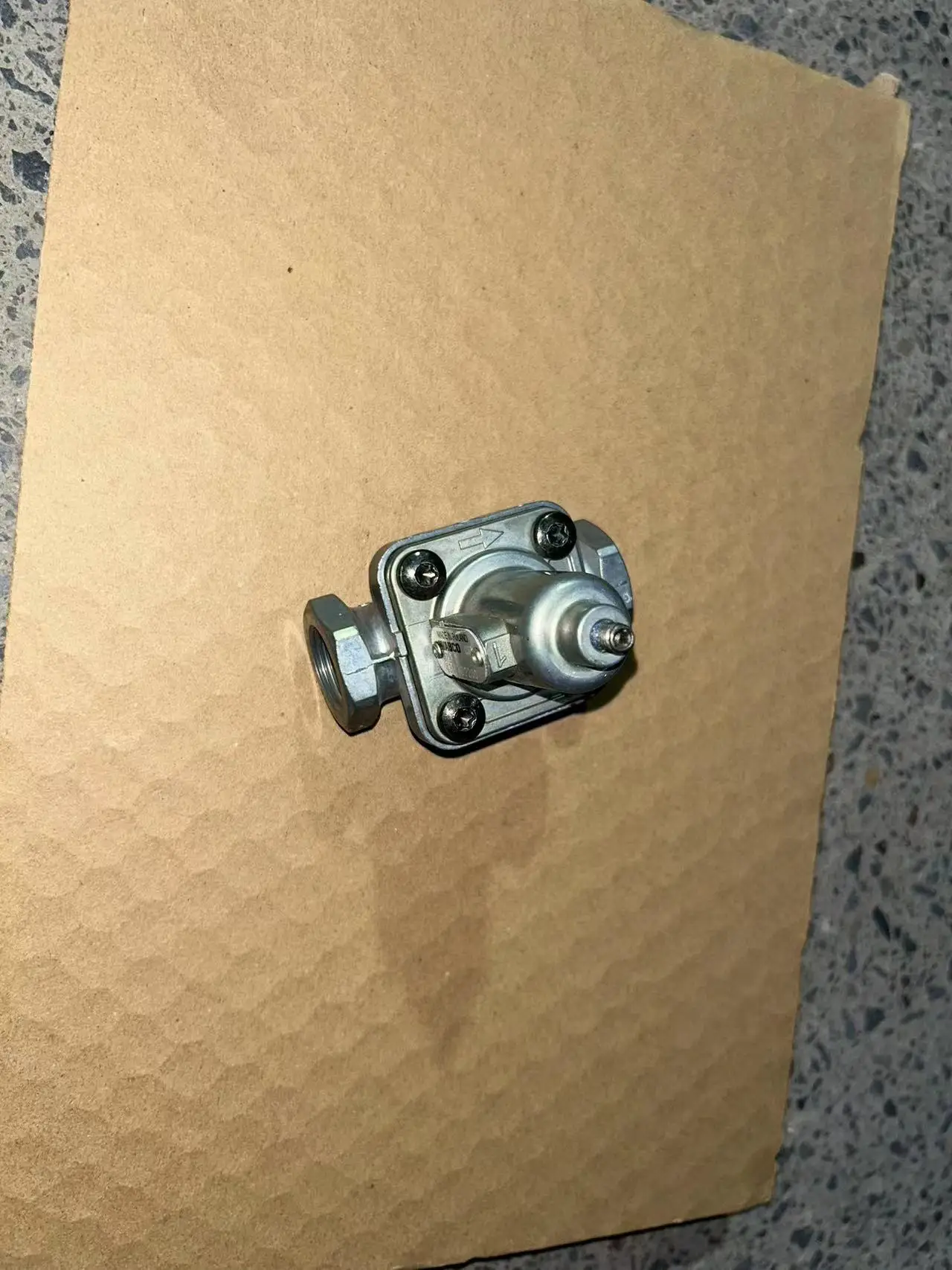 

4341002200 Charging Valve KAMAZ 5490 54901 6580