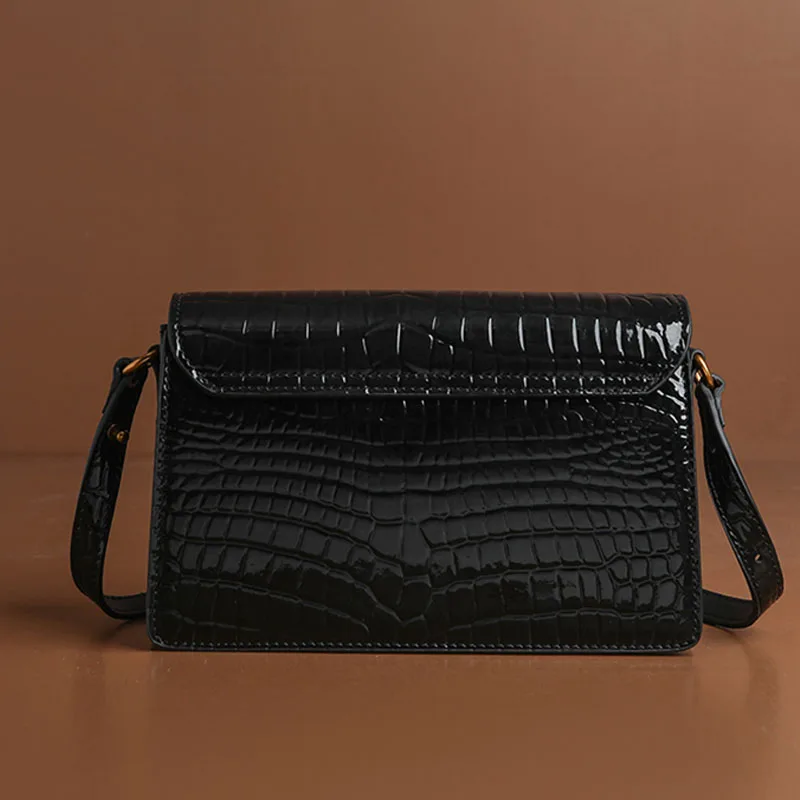 Новая женская кожаная сумка с крокодиловым узором модная и универсальная