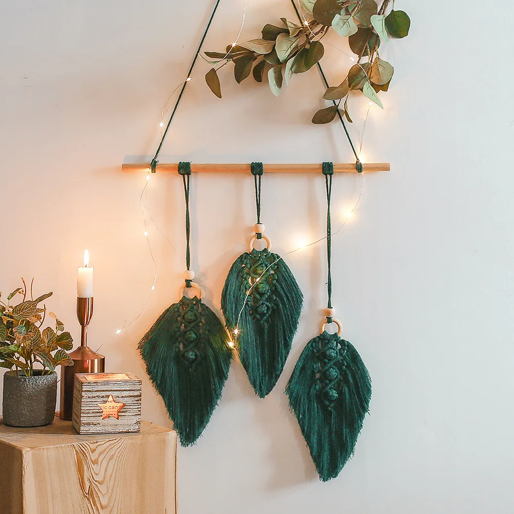 

Wall Hanging Nordic Style Leaves Tapestry Bohemian Hand- Woven Tassel Door Curtain Decor Boho Living Room Bedroom Decoration