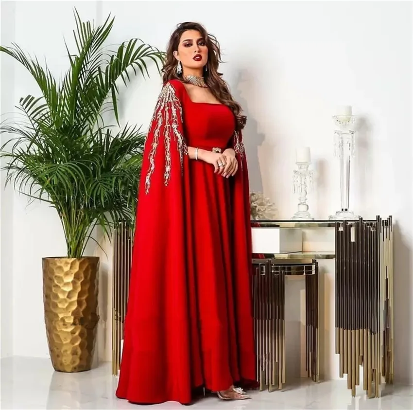 

2022 Red Satin A Line Caftan Evening Dresses Long Cape Beads Applique Dubai Arabic Formal Prom Gowns Custom Made Robe De Soirée