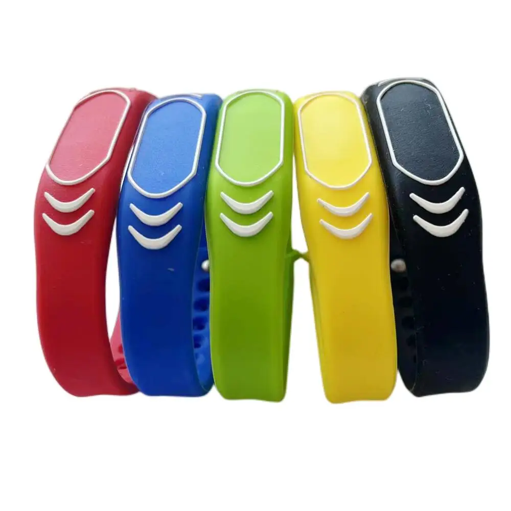 

1Pcs Adjustable IC 13.56MHz 1K S50 Bracelet Silicone Waterproof Read Only Keyfob NFC Tag Wristband Watch RFID Key Card