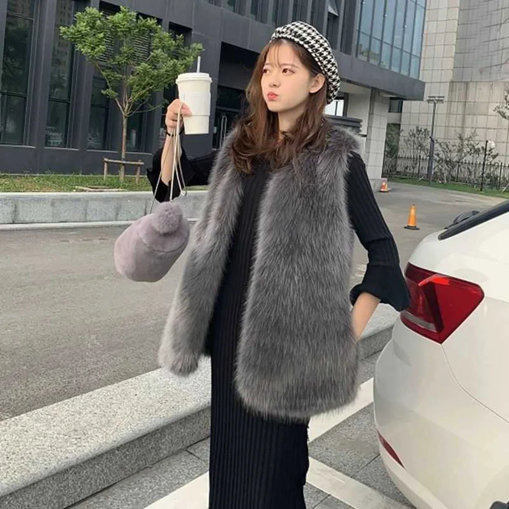 Fake Fox Fur Vest 2022 Luxury Very Warm Autumn and Winter Fashion Women's Clothing Fluffy Teddy Slim Street Elegant Wholesale