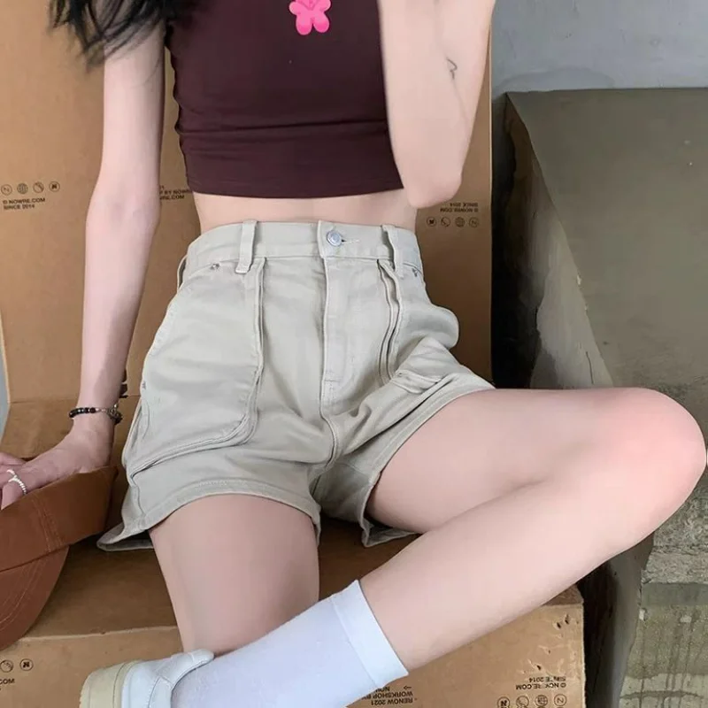 Women Work Shorts with High Waist and Large Pockets Khaki Color 2023 Hot Sale Trend Is Thinner Solid Color American Style Loose