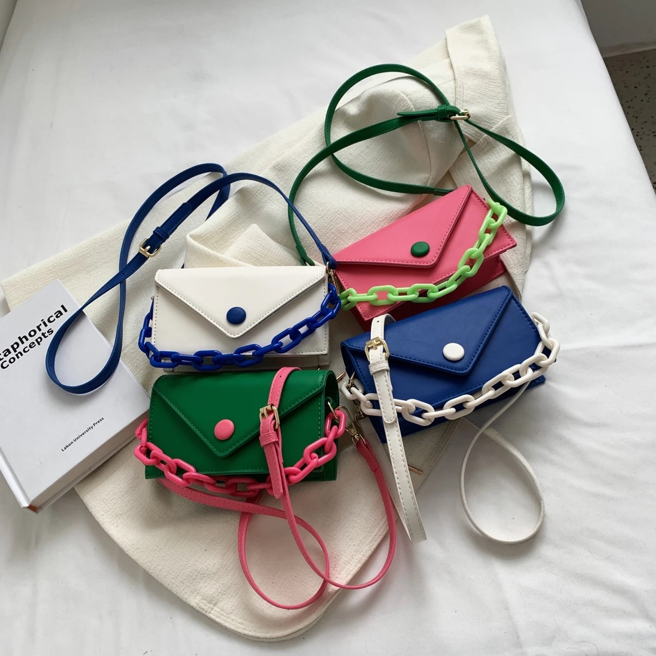 Candy Chain Contrasting Colors Mini Cute PU Leather Shoulder Crossbody Bags for Women Brand Designer Ladies Handbags 2023 Summer