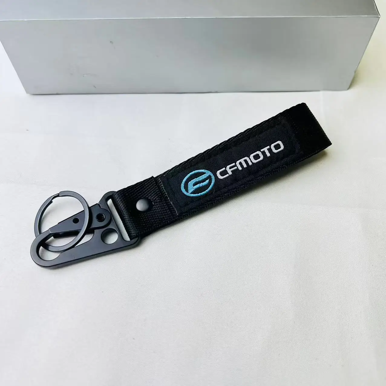 

Мотоциклетный брелок, нейлоновый браслет, брелок для ключей, ремешок для ключей для CF MOTO 450 mt 675sr 800 700 1000 520I 250 150 srs, аксессуары