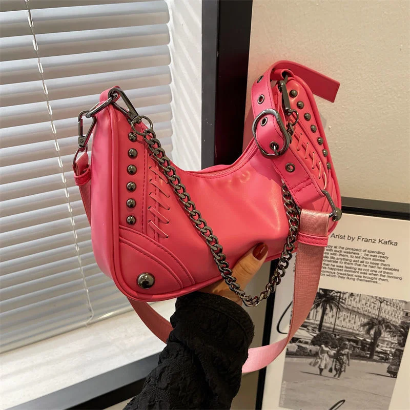 

Gothic Bag Vintage 2023 Moto Biker Shoulder Bag Rock Style Metal Chain Pu Leather Casual Handbags for Women