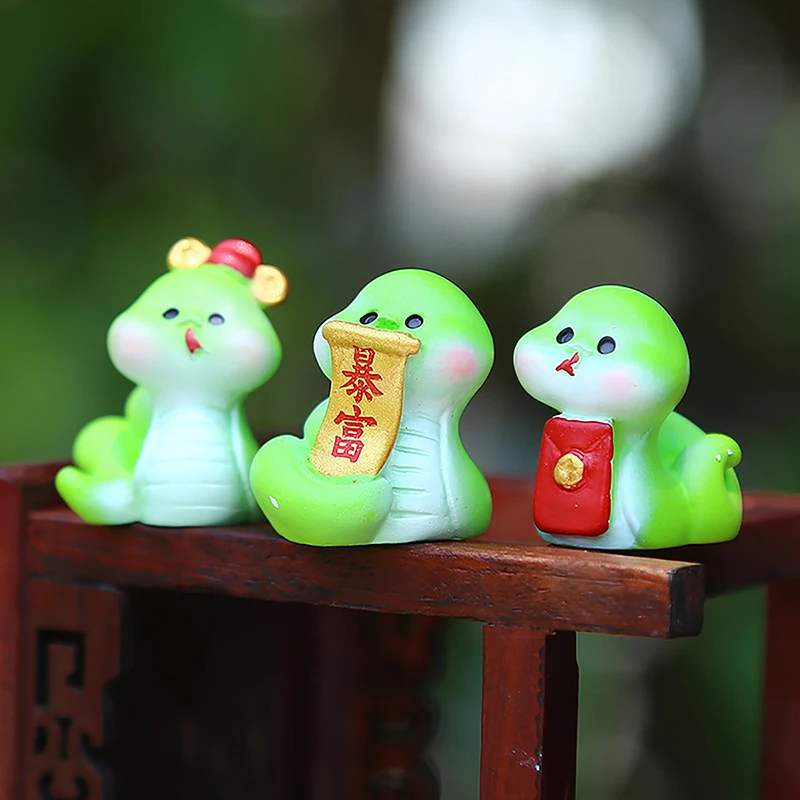 2025 украшение дома новогодняя змея аксессуары для стола офисное рабочего