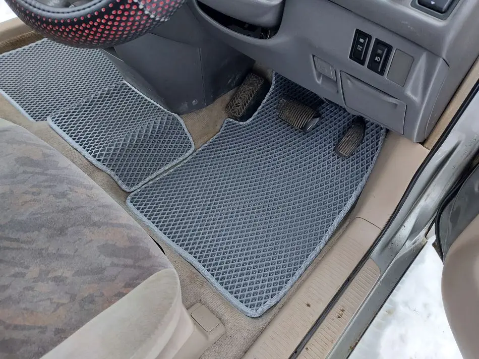 Коврики ЭВА НА ДВА ПЕРЕДНИХ РЯДА ТОЙОТА ГАЙЯ 1998-2004