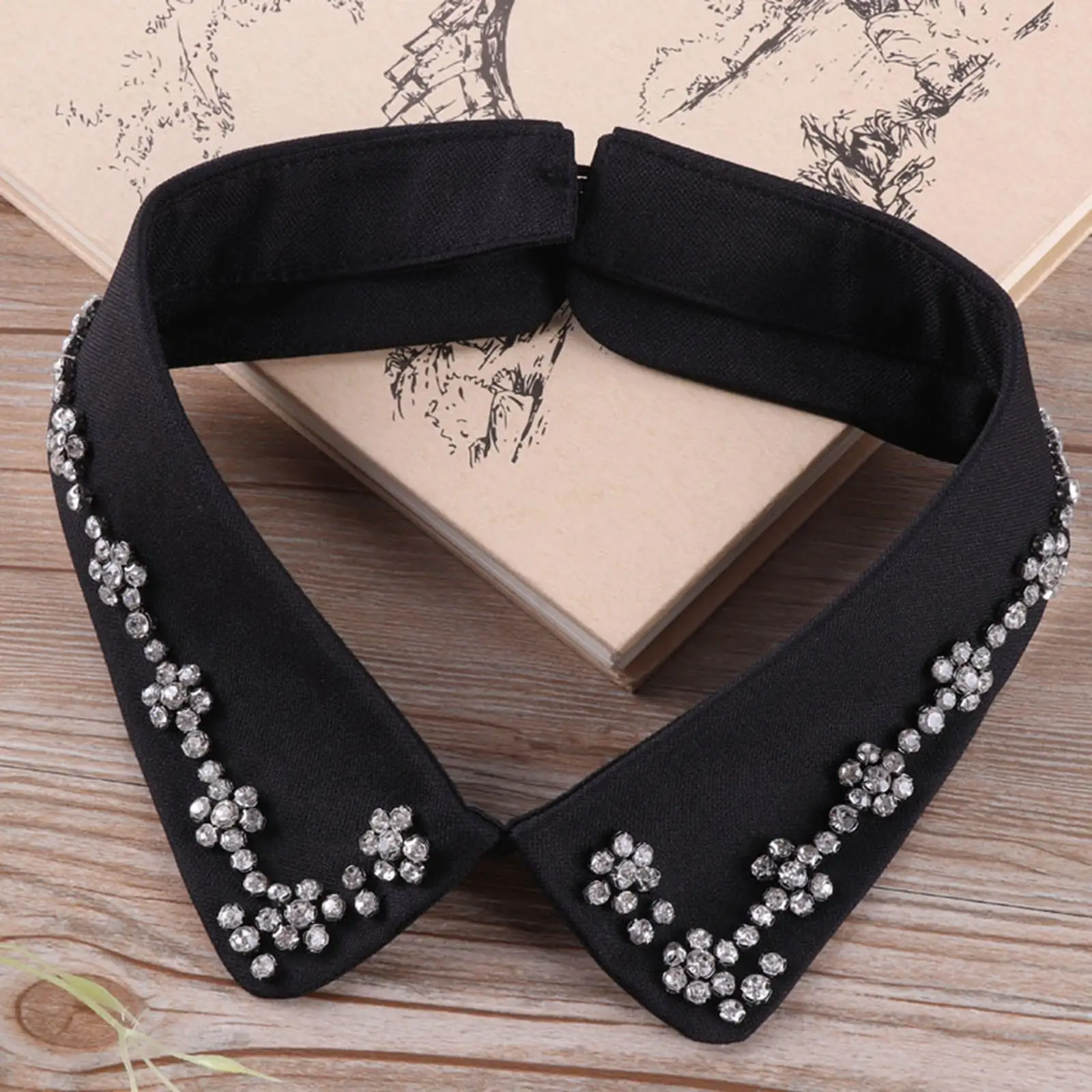 

Detachable Blouse Collar Elegant Rhinestone False Collar Choker Shirt Blouse Detachable Necklace