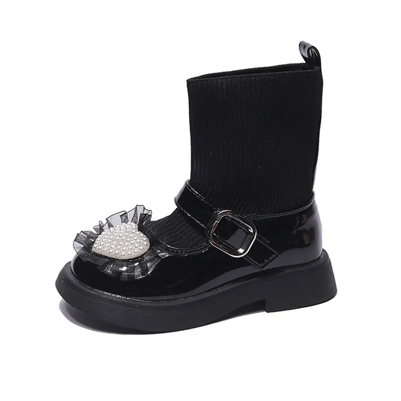 

Детские кружевные ботинки в форме сердца, вязаные ботильоны из искусственной кожи для девочек, осень 2022, Детская лакированная кожа, без шнуровки, модная обувь для прогулок 23-36