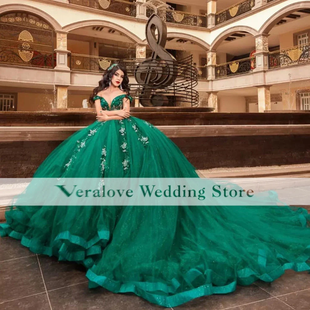 

2023 Dark Green Ball Gown Quinceanera Dresses Off Shoulder Appliques Lace Vestidos De 15 Años Prom Party Gowns