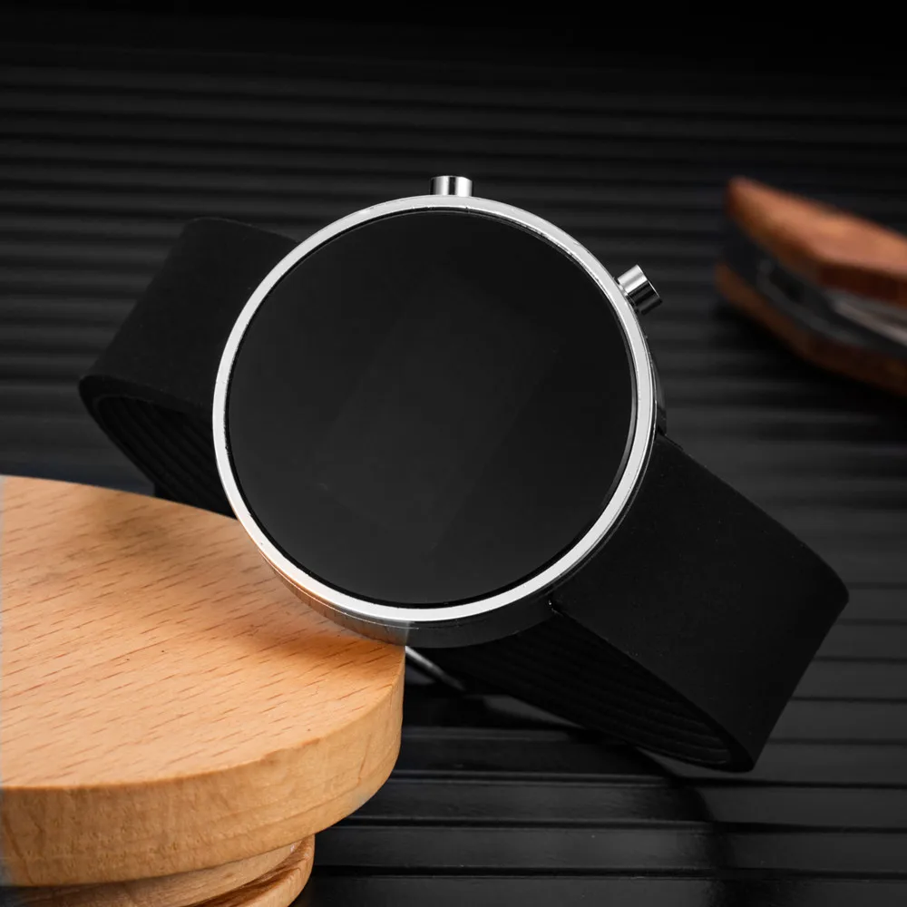 Men's watch fashion hot selling LED digital watch men's military sports watch men's waterproof silicone electronic clock