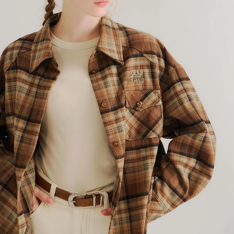 Женская утепленная рубашка в клетку ARTKA синяя Повседневная Свободная винтажном