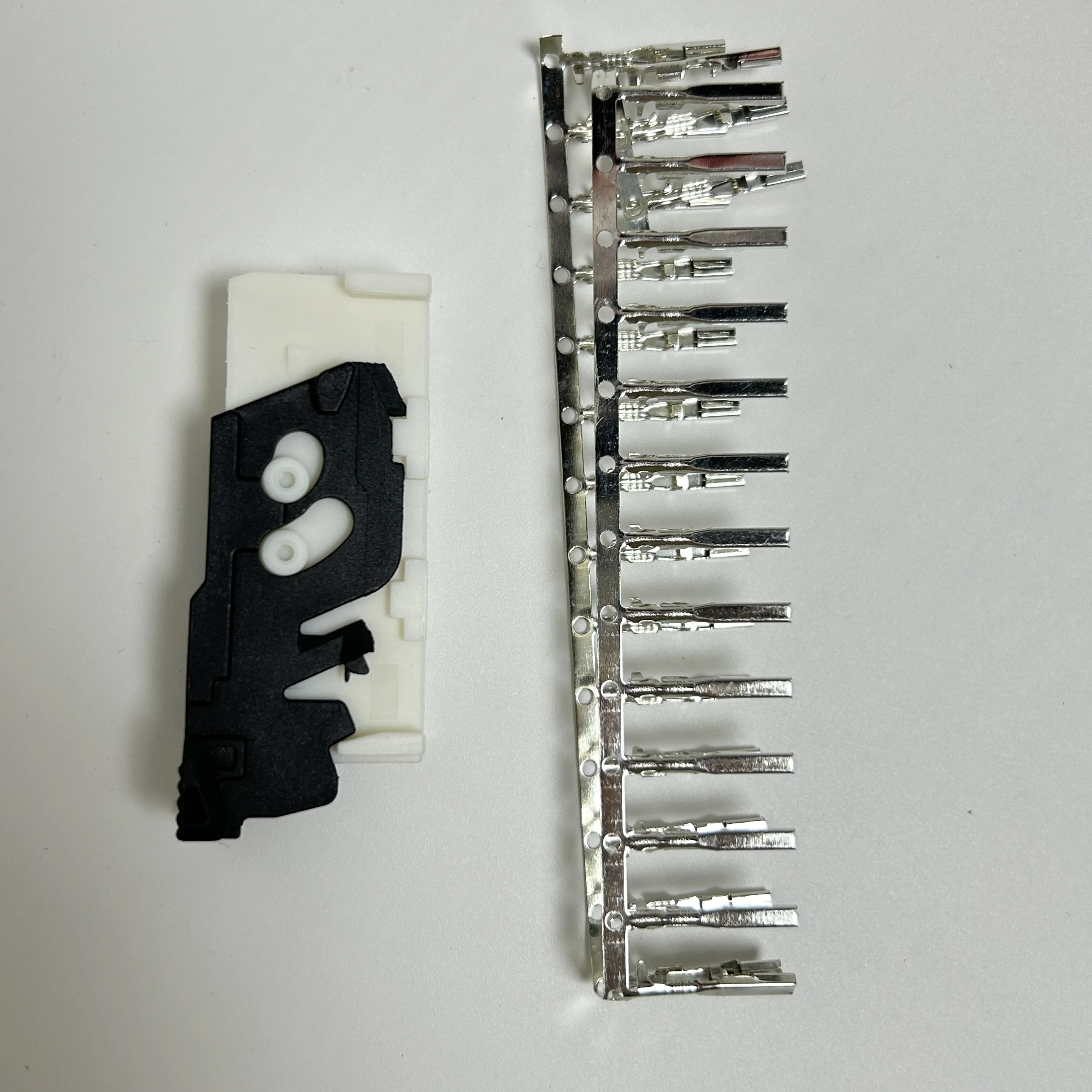 30P разъем для терминала yota CD Lexus усилитель