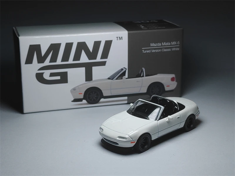 

Mini GT 1/64 304 Mazda Miata MX-5 Tuned Version Classic White DieCast Model Collection Limited Edition
