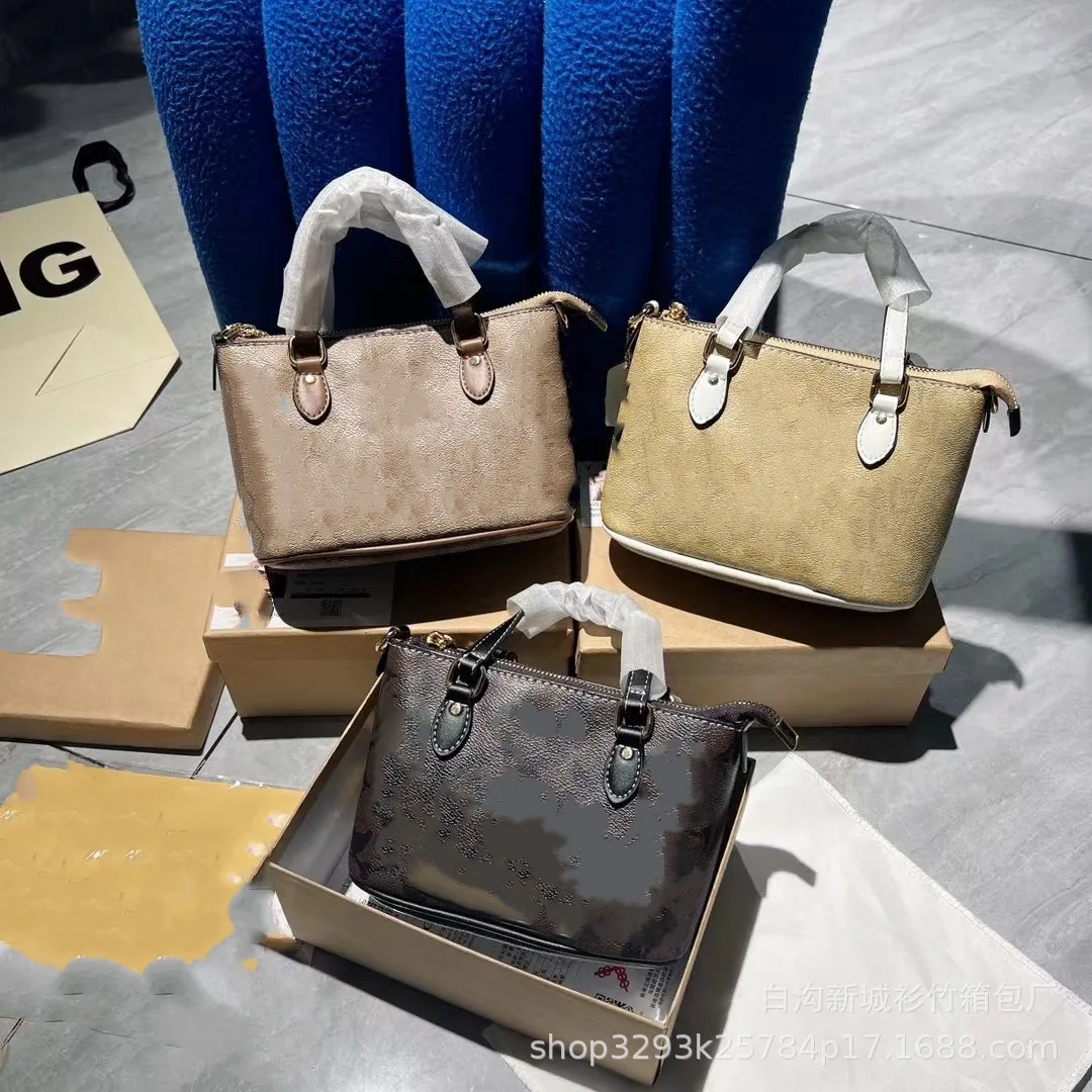 

2023 new women's bag autumn and winter fashion retro trend one-shoulder cross-body tote bag