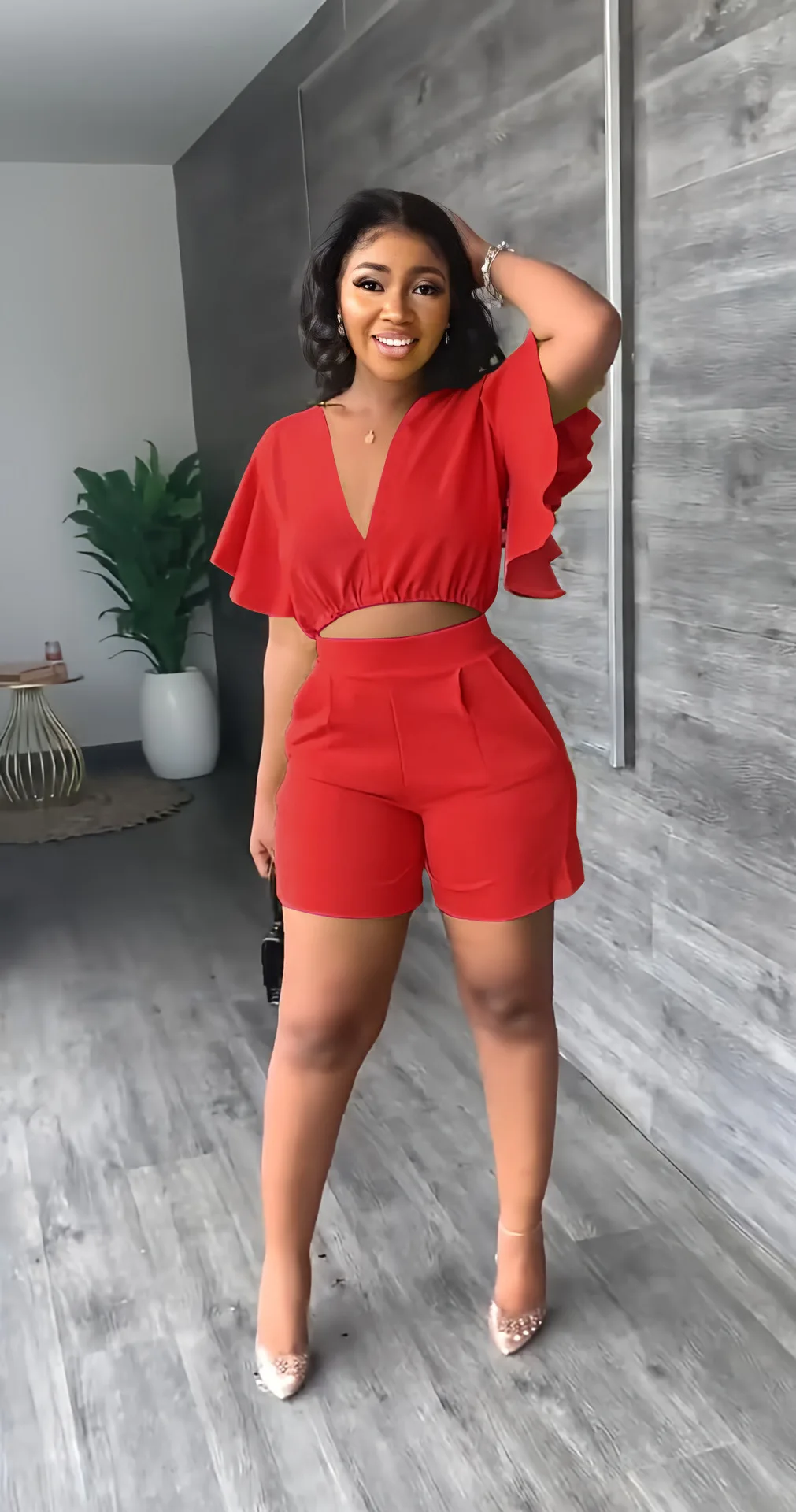 2023 Summer Ruffled  Sexy Two Piece Set Women Short V-neck Top Casual Shorts Multi-color Two-piece Set