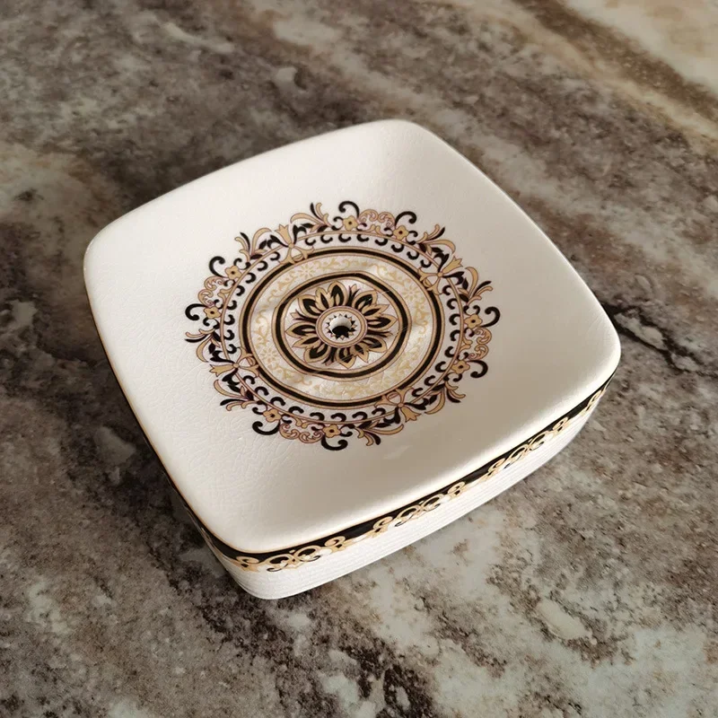 

Керамическая мыльница Triple Bathroom