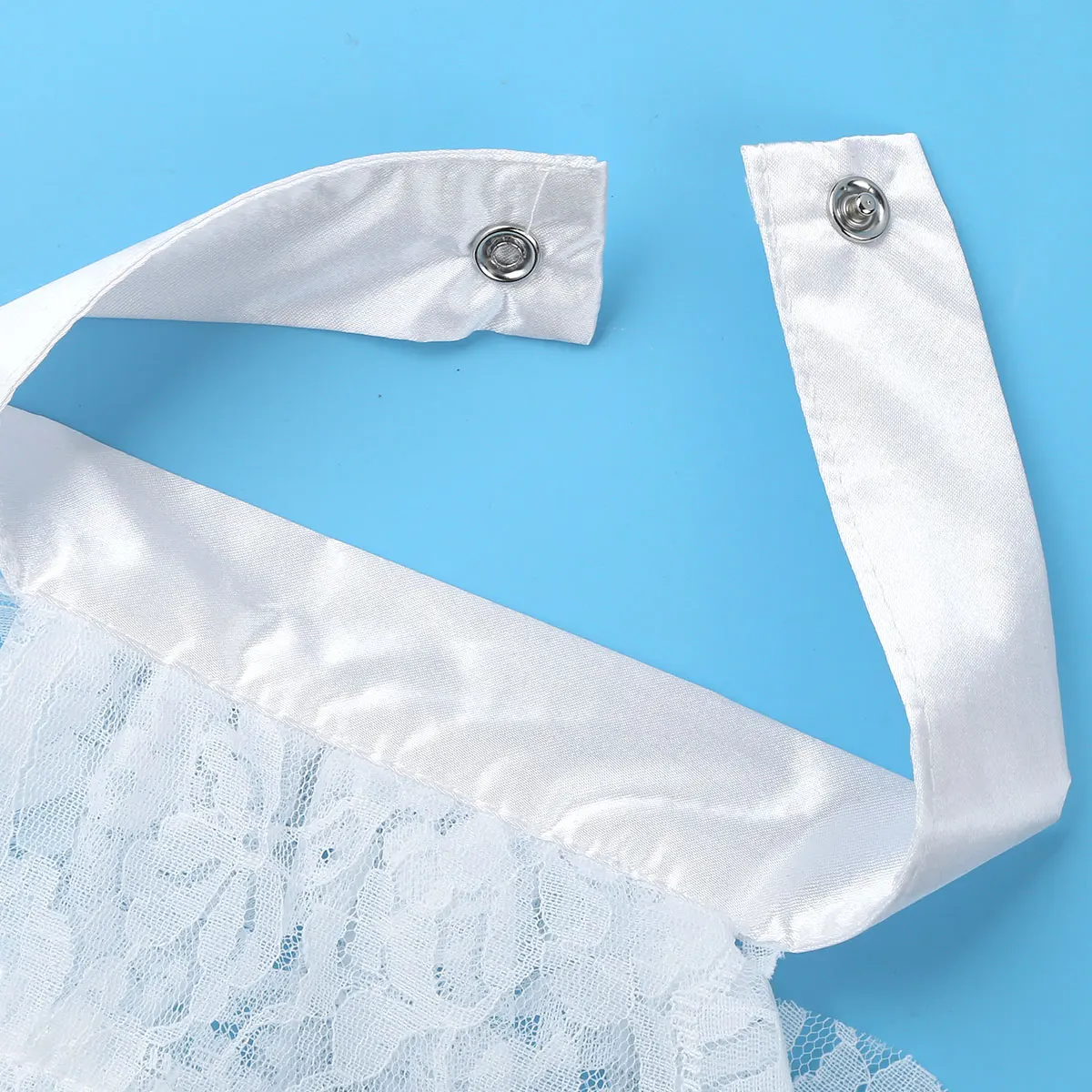 Парик мужской в стиле барокко с кружевом |