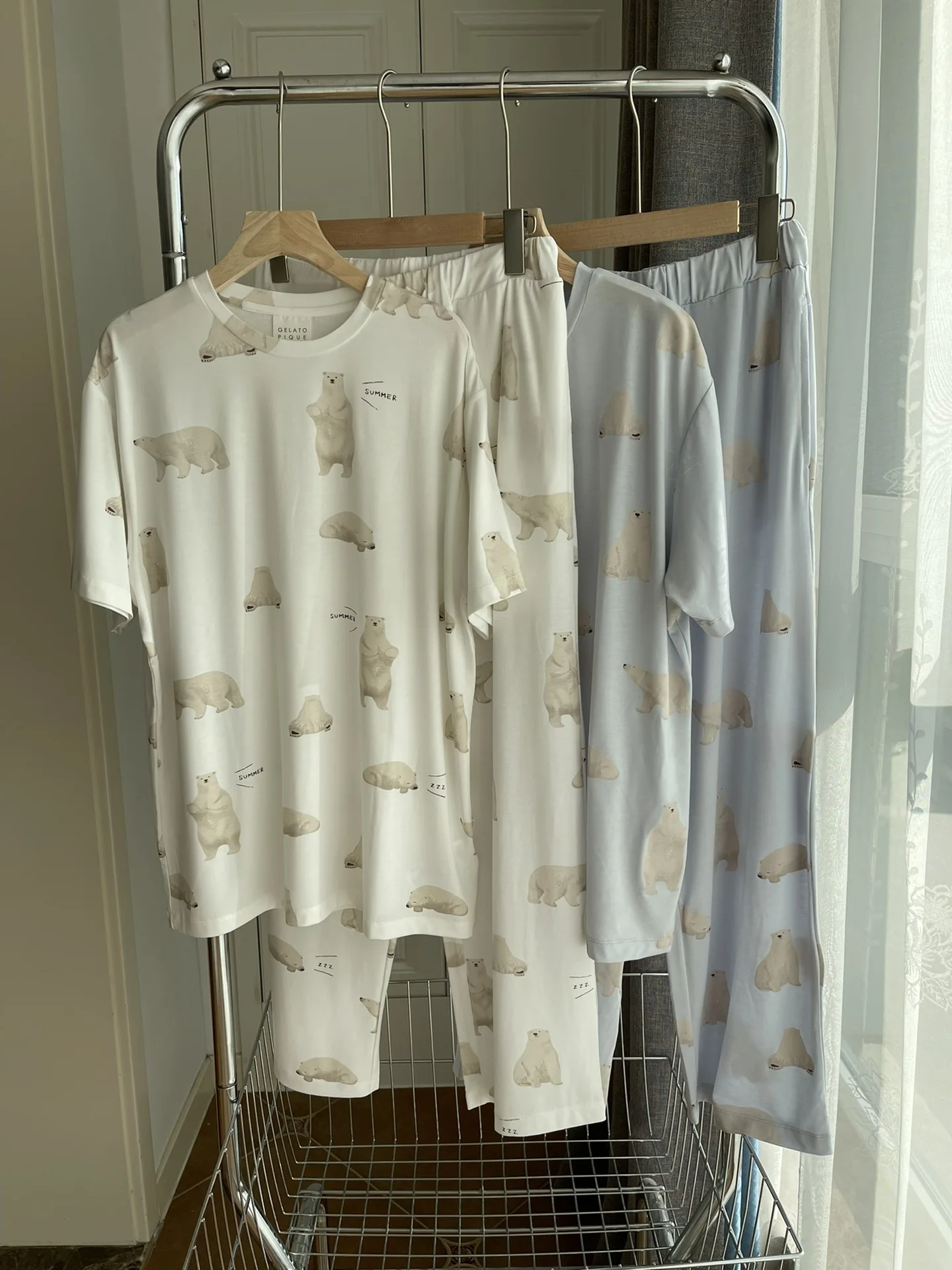 Men's Room Wear Gelato Pique Couple Pajamas Set Ladies Summer Cool Polar Bear Printing