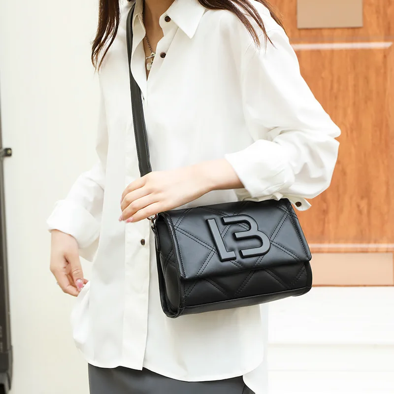 Vintage Women Casual Messenger Bags Clutch Purses Luxury Designer Handbags Lattice Thread Purses Shoulder Bags