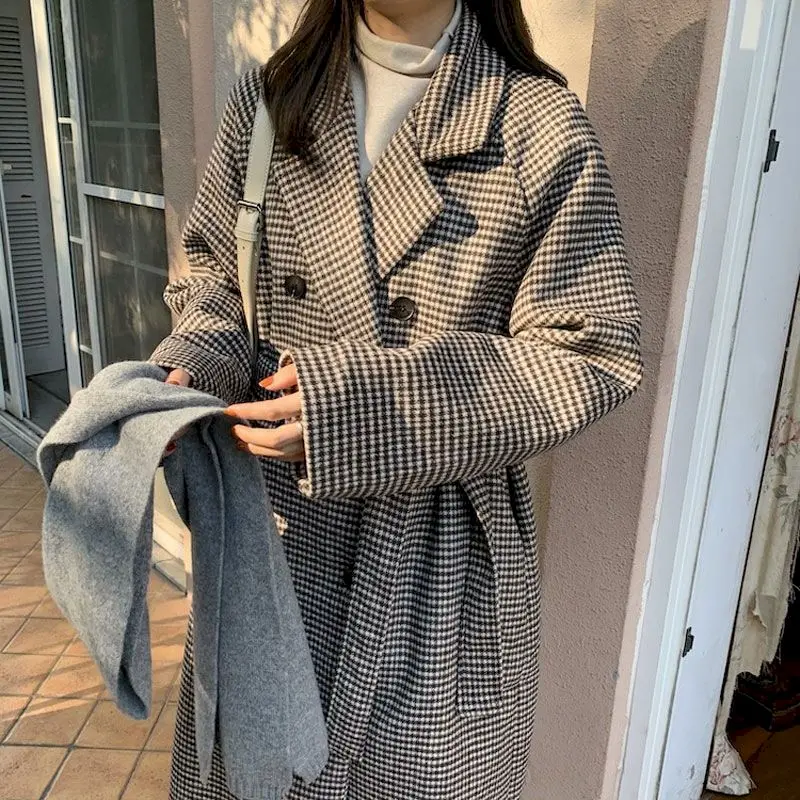 

Woolen Coat Female Mid-length Plaid Elegant Windbreak Autumn Winter New Korean Fashion Chic V-neck Office Lady Women's Clothing