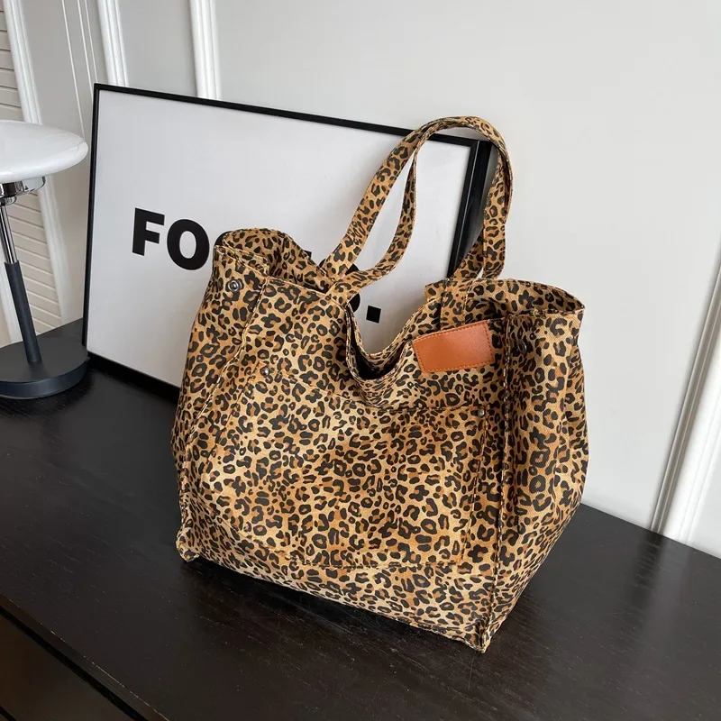 

Korean Simple Tote Bag New Super Large Capacity Leopard Print Color Design Backpack Retro Style Girl Handbag Casual Handbag