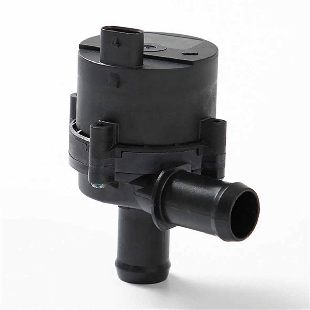 5Q0965567 вспомогательный водяной насос двигателя для Audi A3 2017-2020 Q3 2016-2018 инвертор