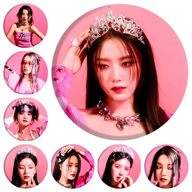 

10Pcs/Pack (G)I-DLE I FEEL Pink Photo Print Round Badge Brooch YUQI MINNIE MIYEON Mirror Keychains Bag Pendant Fans Collection