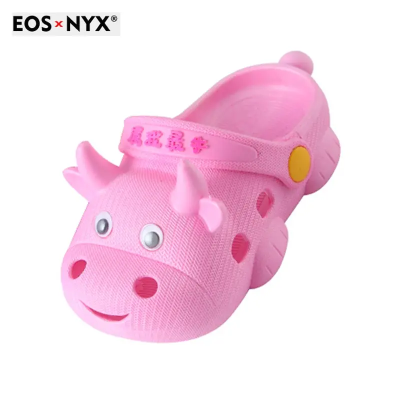 

EOSNYX 2022 New Hot Toddler Boys Girls Slip On Water Garden Sandals Kids Beach Pool Shoes Summer Cute Cattle Walking Slippers