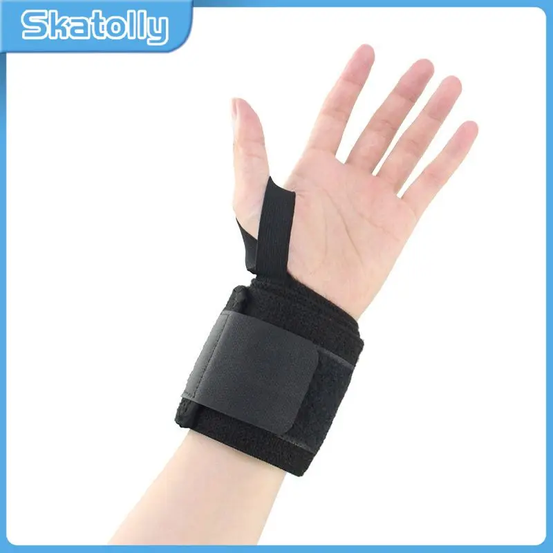 

Prevents Sprain Wrist Support Brace Sport Protective Gear Boxing Hand Wraps Support Weightlifting Bandage Wristband Support 1Pc