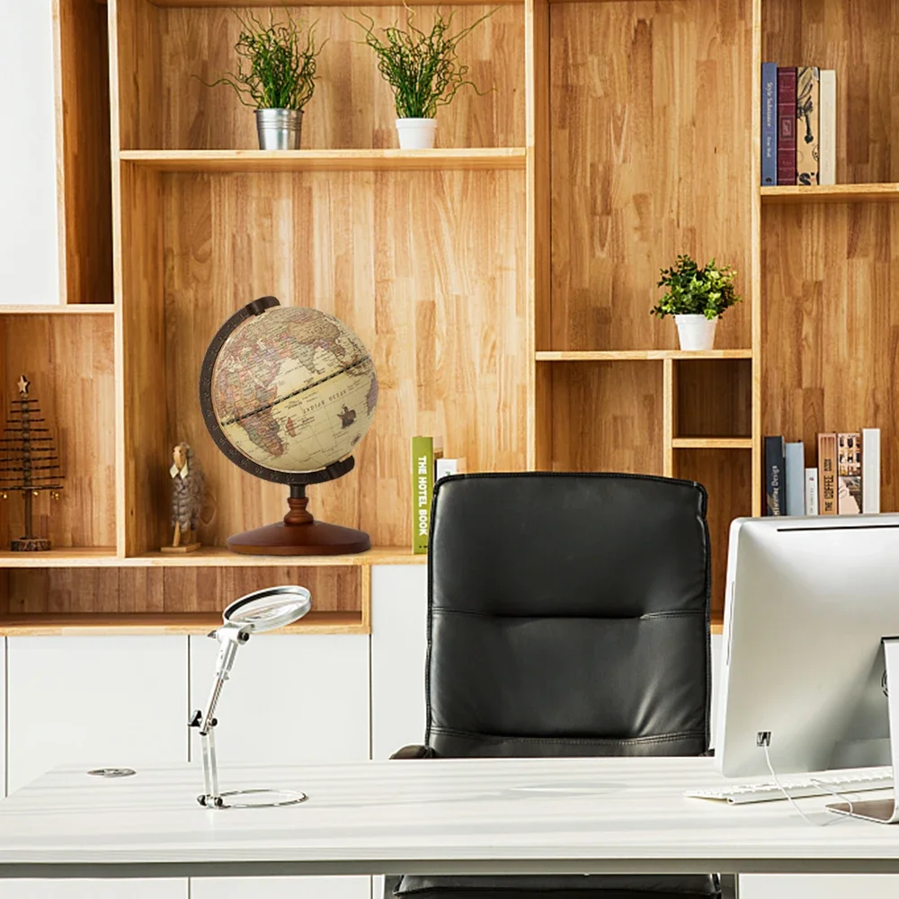 Глобус мира на английском языке