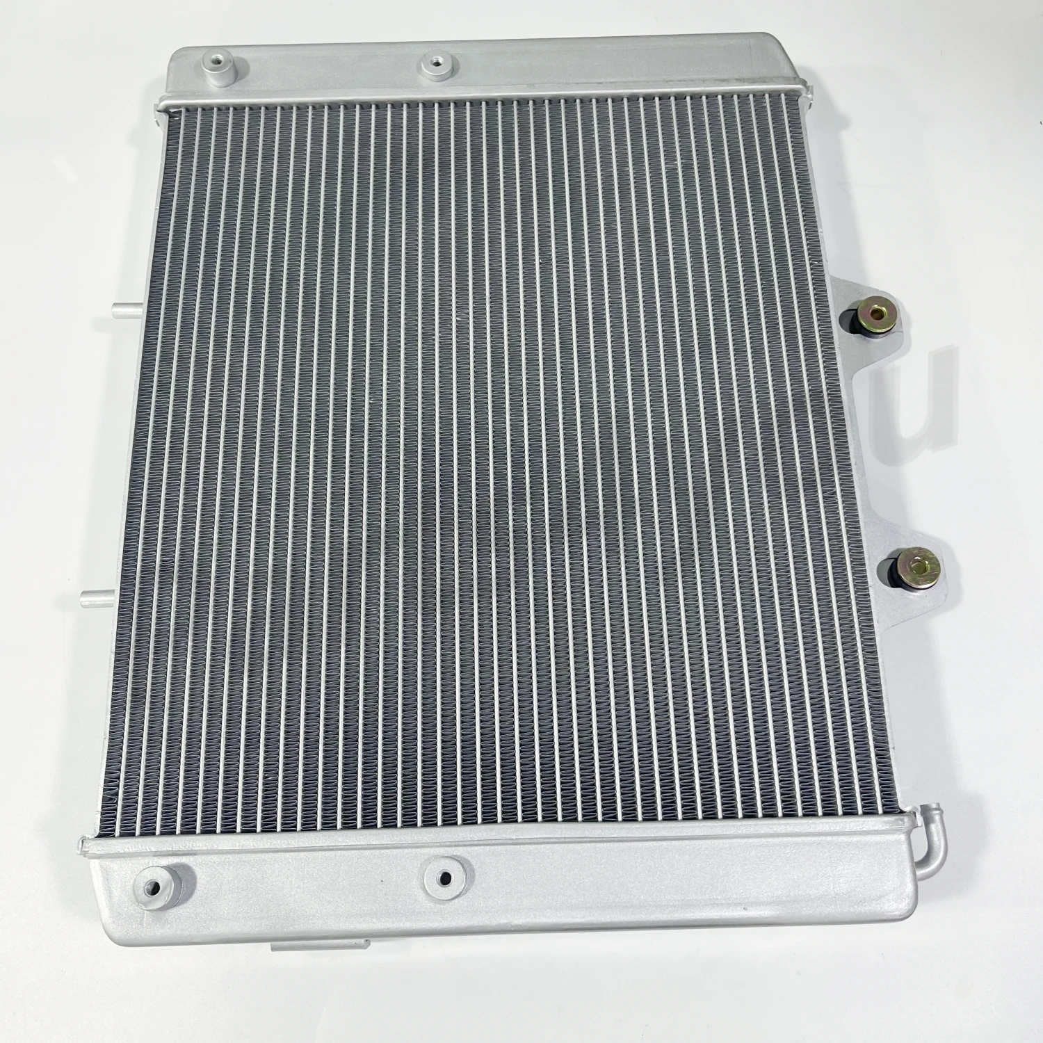 Рисунок 3 - Радиатор резервуара для воды для