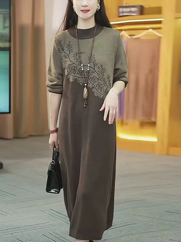 Осенне-зимнее платье женское новое трикотажное базовое с длинными рукавами