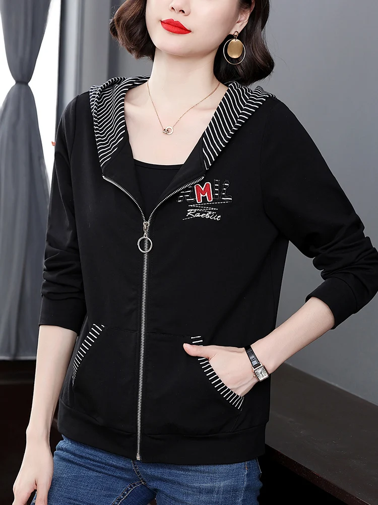 Женская верхняя одежда с капюшоном новинка 2024 черный короткий кардиган из