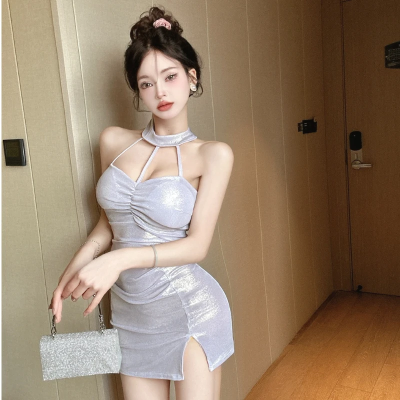 Женское летнее облегающее платье-мини без рукавов с открытой спиной