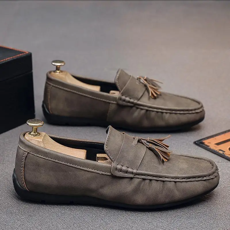 

2023 New Men's Loafers Summer Breathable Soft Leather Soft Bottom Slip-on Driving Casual Shoes Men