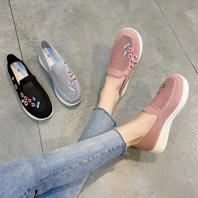 Женские сетчатые дышащие удобные кроссовки с цветочным принтом мягкая