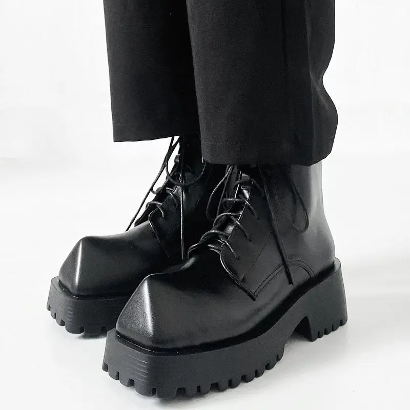 Мотоциклетные ботинки до середины икры с квадратным носком и Рогами из черного