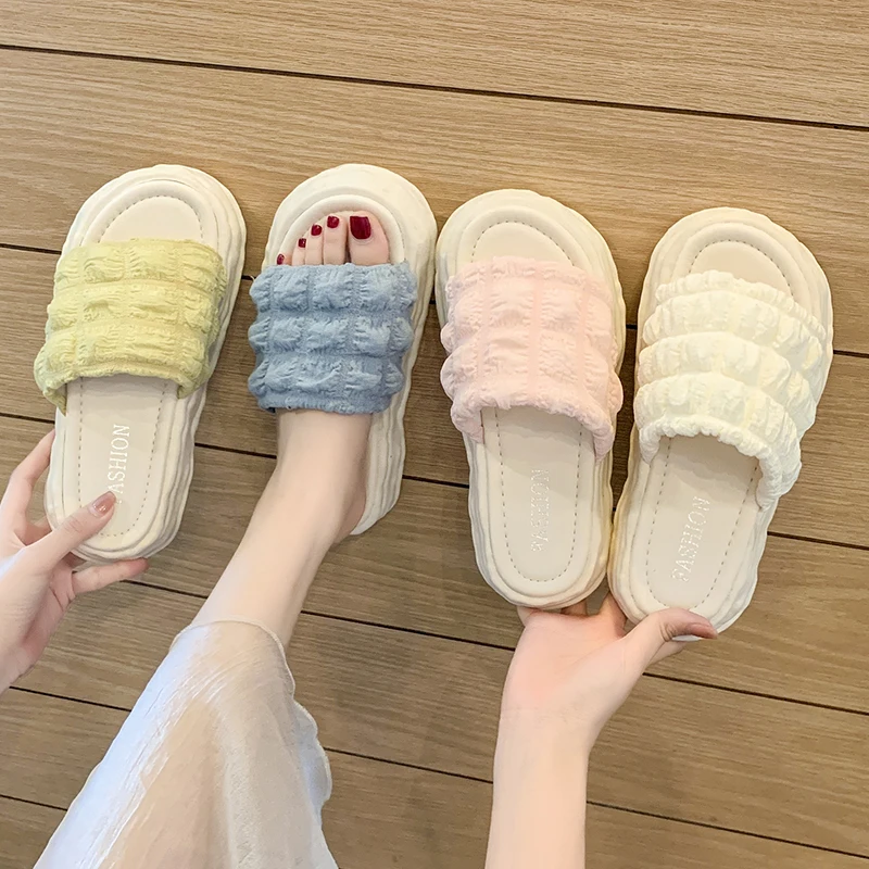 

Shoes Slippers Flat Slipers Women Med Luxury Slides Shale Female Beach Platform 2022 Designer Sabot Rome Rubber Fashion PU