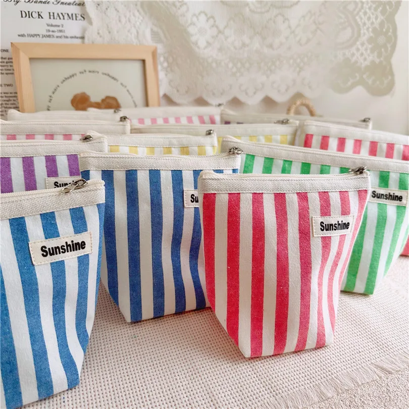 

New Macaron Color Striped Clutch Cosmetic Bag Travel Portable Makeup Pouch Daily Lipstick Key Card Holder Coin Purse Makeup Bag