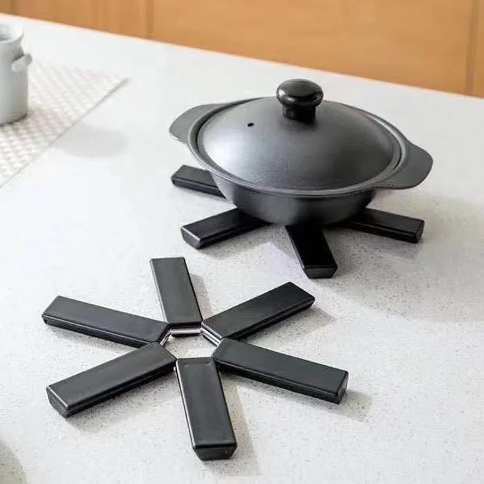

Foldable Heat Resistant Placemat Dining Table Mat Plastic Insulation Coaster Pads for Pan Pot Bowl Holder Utensilios De Cocina