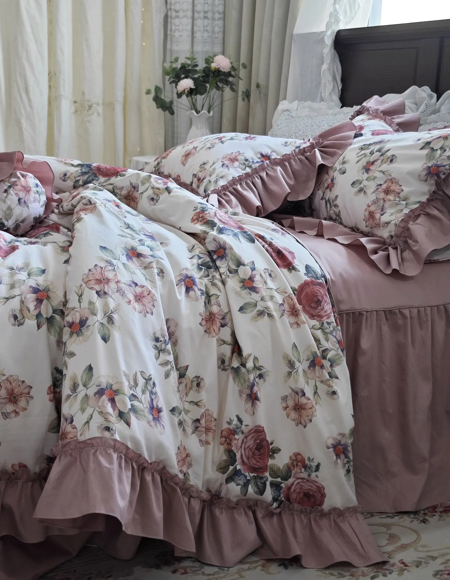 

Комплект постельного белья Glena 120s с цветочным принтом