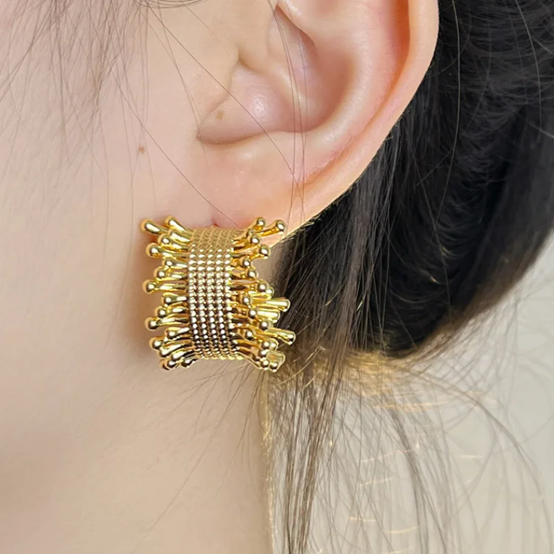 Ювелирные изделия Bobokiki Европейская и американская мода C-образная Титановая