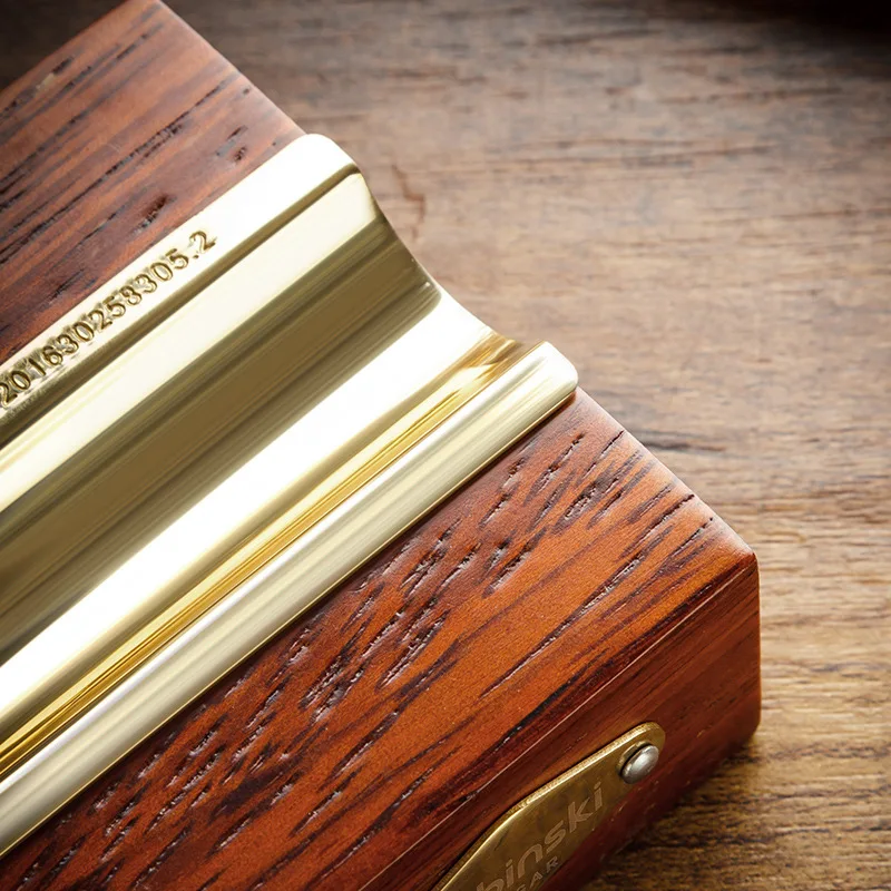 LUBINSKI пепельница для сигар из цельного дерева и чистой меди квадратная черного